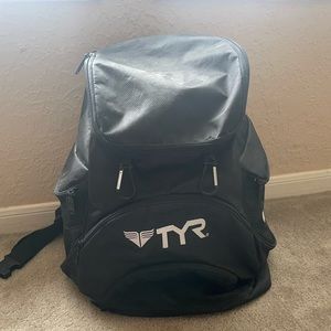 TYR triathlon bag